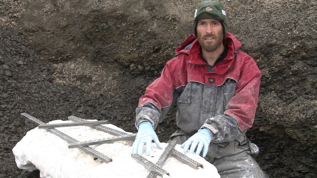 Dr-Patrick-Druckenmiller-with-fossil