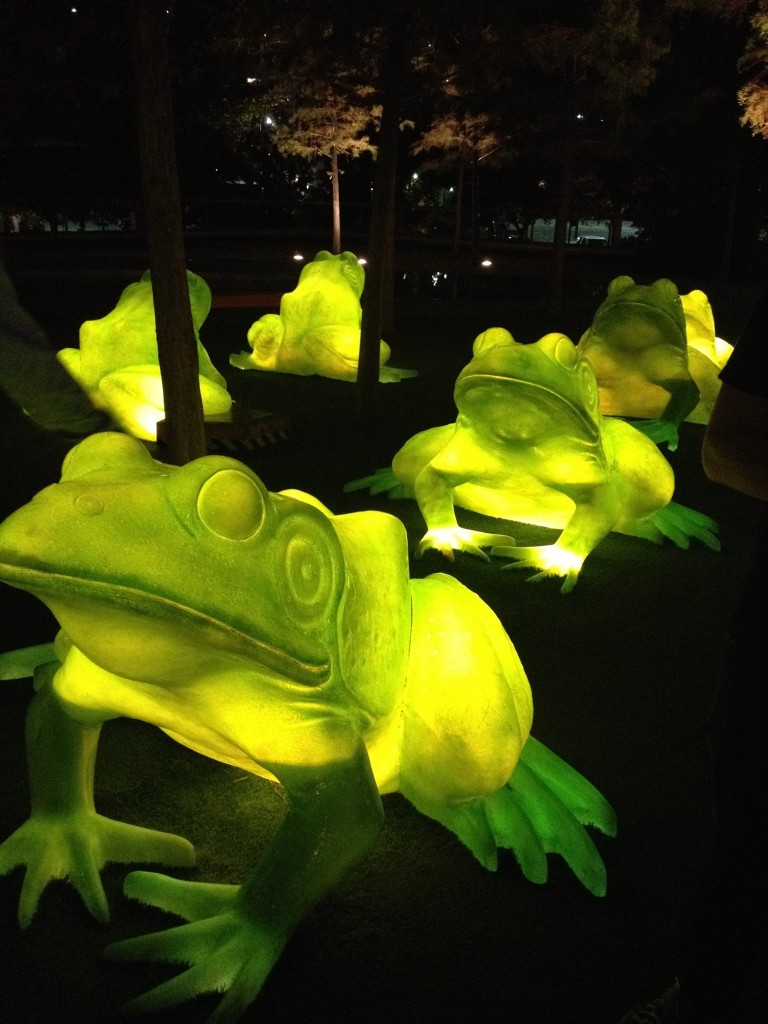 Glowing frogs